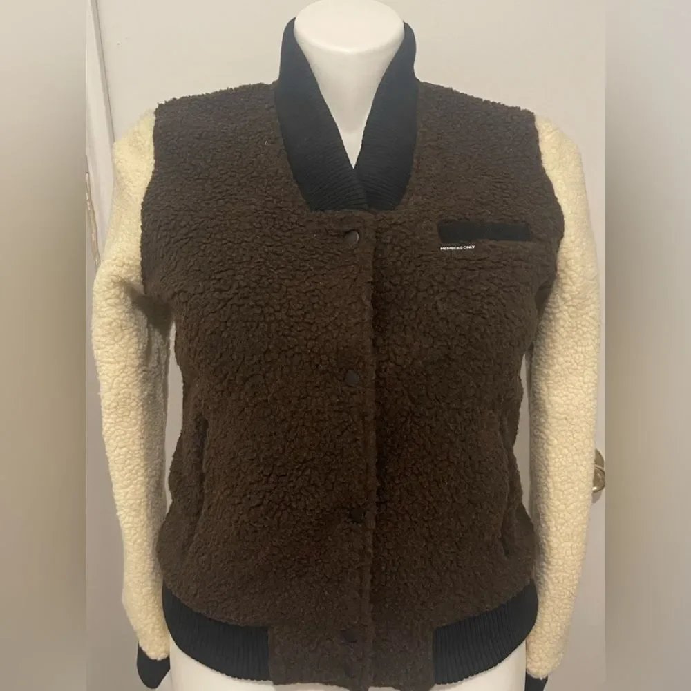 NWT Member’s Only Women’s Sherpa Baseball Jacket Chocolate Ivory Various Sizes - Picture 2 of 10